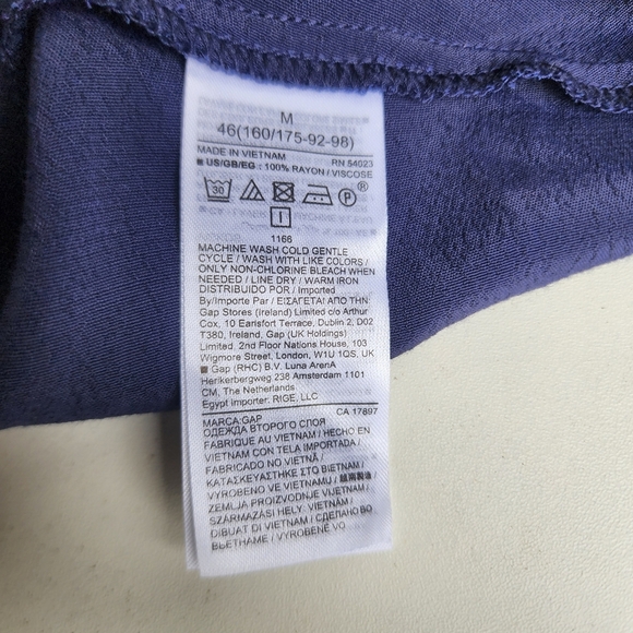 NWT Gap Navy Blue V-Neck Long Sleeve Shift Dress Boho Minimalist Style Ruffle M - Picture 11 of 11